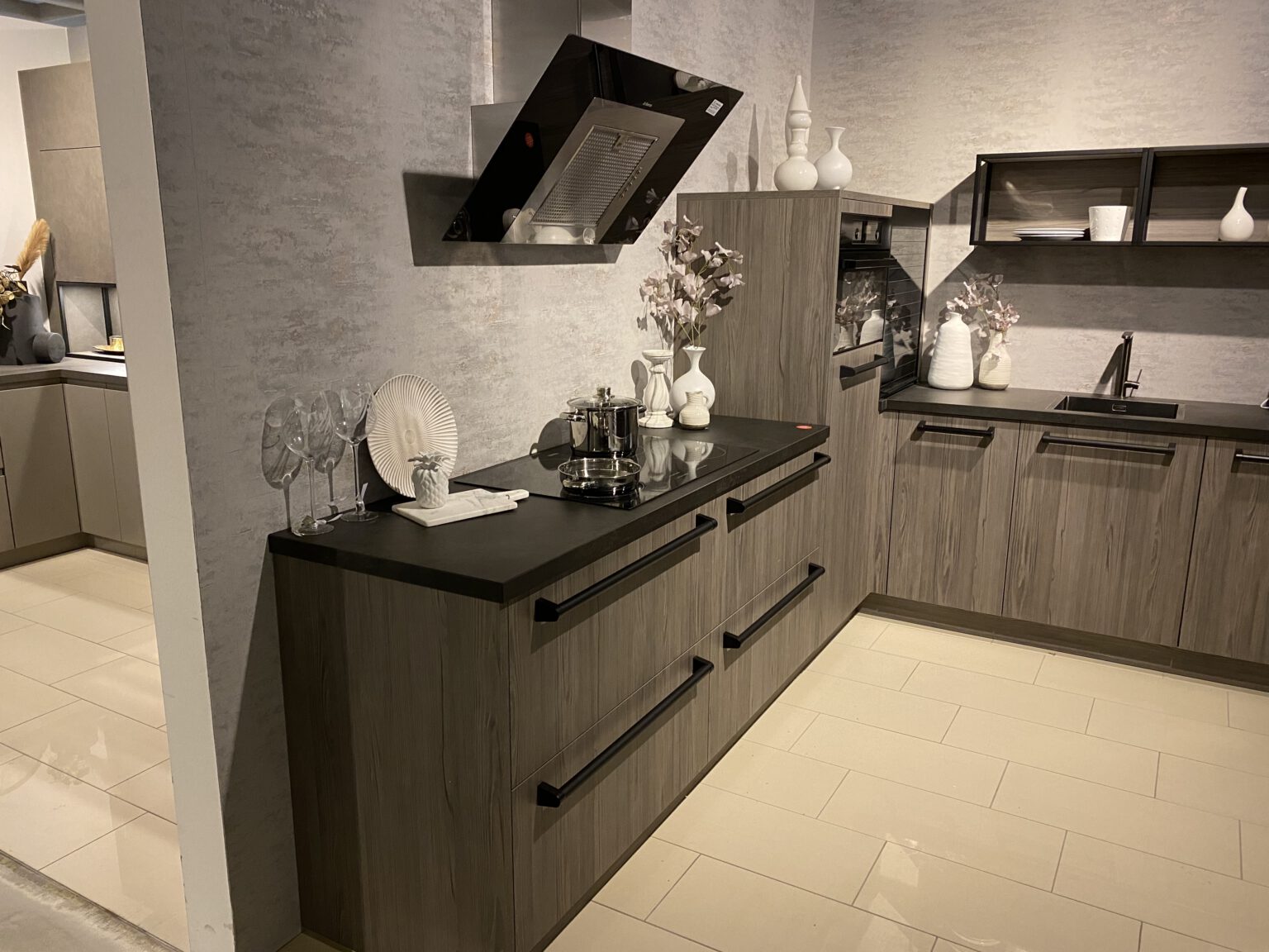 Keuken Ensor Keramiek Showroommodel € 4.950, ⋆ Superkeukens ⋆ Löwik