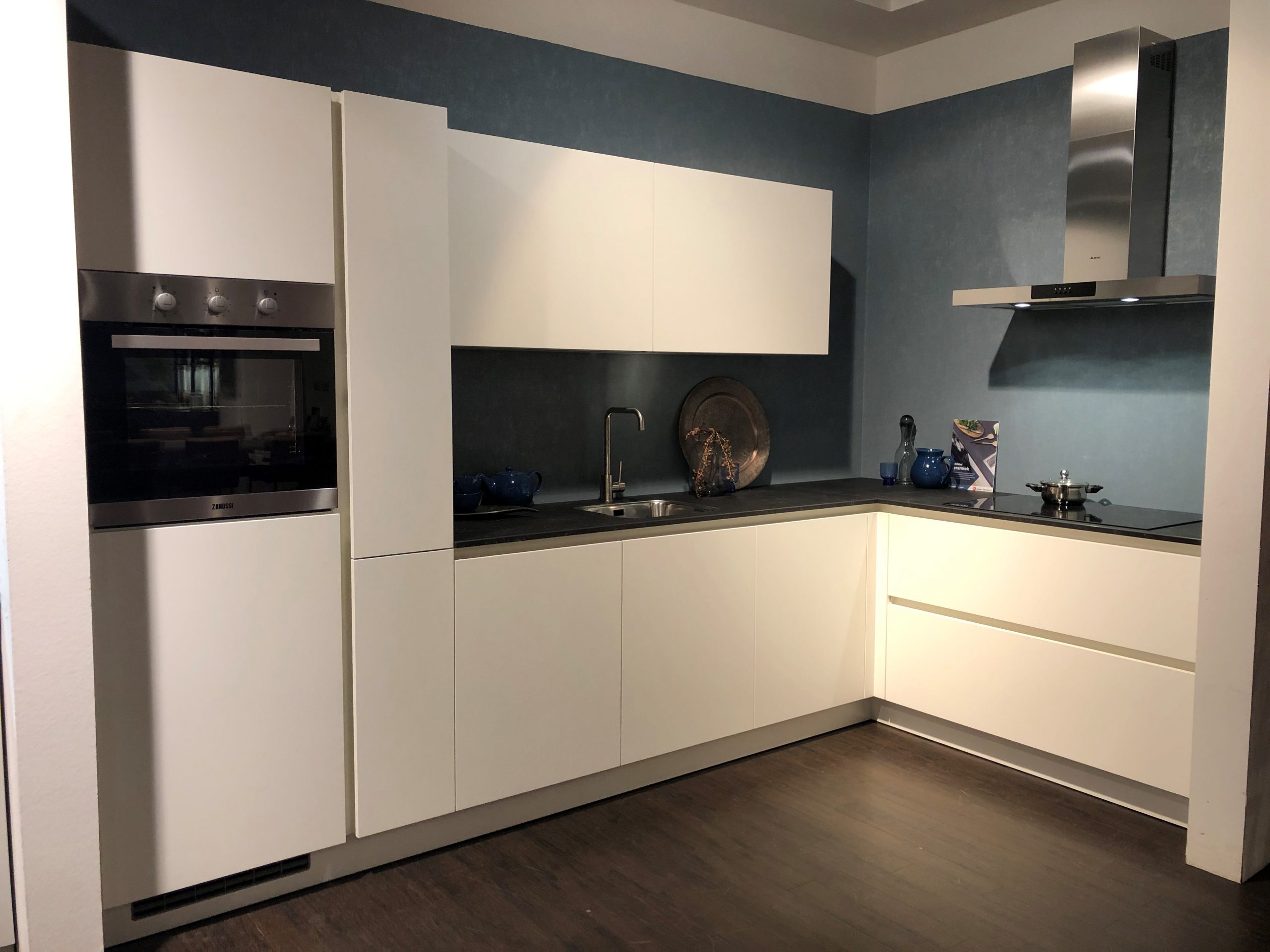 Keuken Migot Showroommodel € 3.900, ⋆ Superkeukens ⋆ Löwik Meubelen