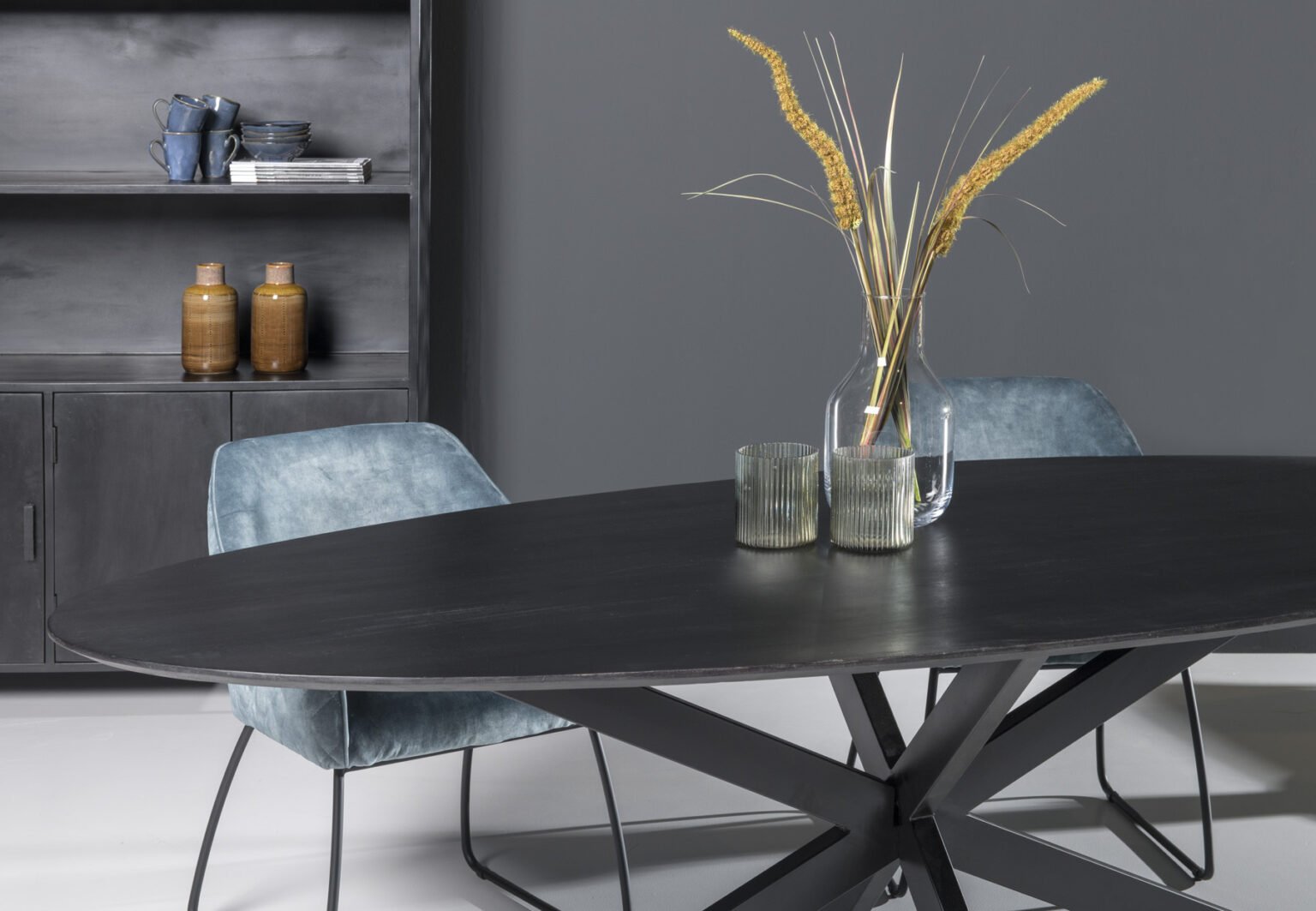 Eettafel Oslo Oval Acasia Black Cm Livingfurn L Wik Meubelen